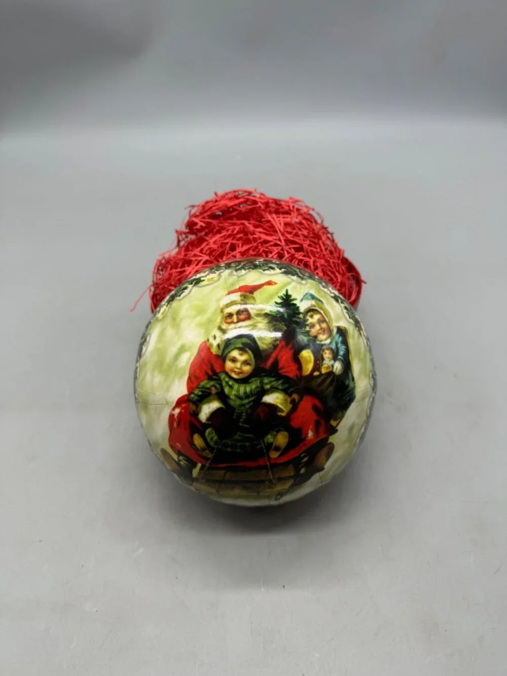 Williams-Sonoma Winter Wonderland Treasure Globe Papier Mâché Santa kids READ